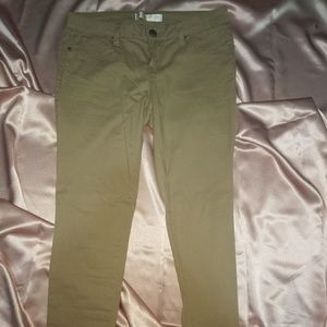 Khaki skinny pants
